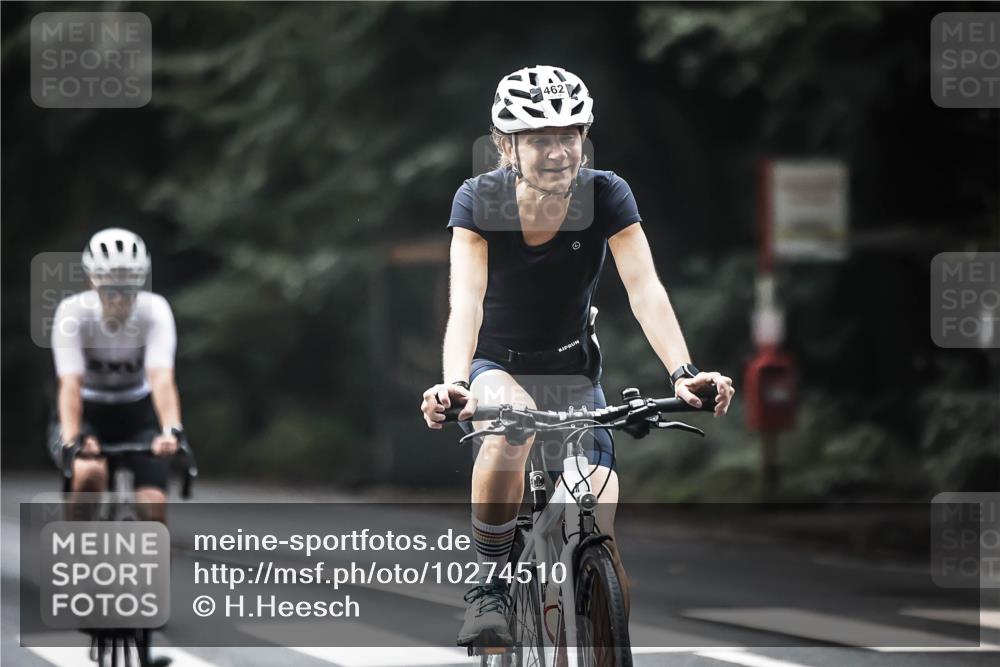 13.09.2026 - Stadtparktriathlon H.Heesch http://msf.ph/oto/10274510 13.09.2026 10:29:51 Radfahren 237, 298, 353, 410, 462 meine-sportfotos.de