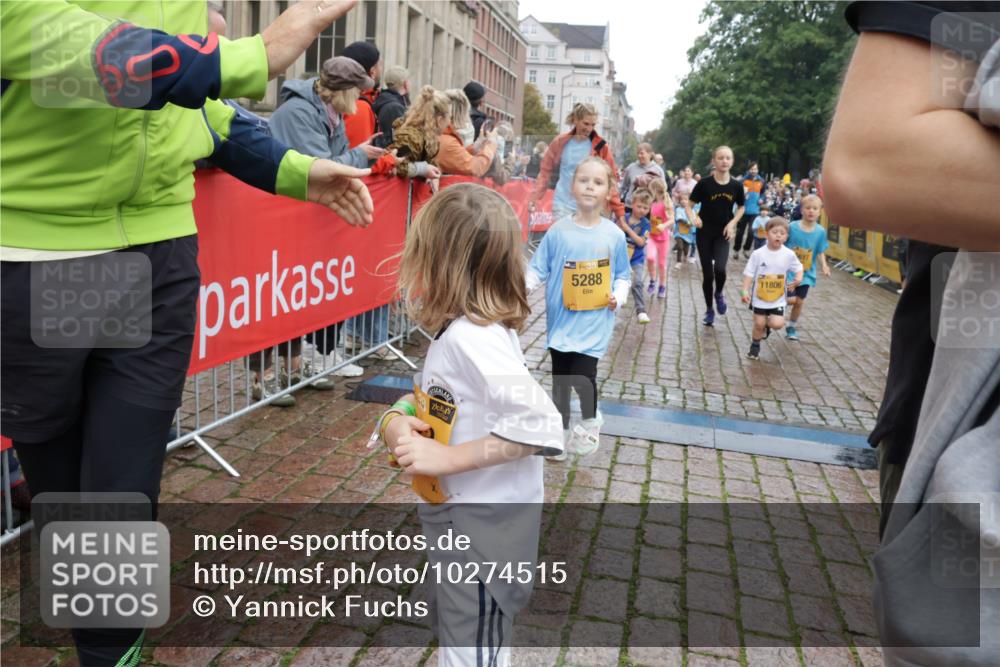 13.09.2026 - Kiel Lauf Yannick Fuchs http://msf.ph/oto/10274515 13.09.2026 08:36:56 Ziel 581, 1031, 1128, 1470, 2581, 3495, 3809, 3887, 4697, 5096, 5275, 5667, 6145, 6259, 6357, 6479, 6813, 6936, 7633, 7784, 8070, 8211, 8471, 8653, 8662, 9028, 9591, 9762, 9958, 11935, 11945, 12087, 12317, 516, 874, 1407, 1727, 1808, 1829, 1875, 2464, 3088, 3098, 3246, 3532, 3651, 3809, 3868, 3887, 4495, 4500, 5658, 5842, 6308, 6452, 6469, 6470, 6474, 6475, 6479, 6983, 7059, 7136, 7153, 8771, 8995, 9251, 9591, 9958, 1055, 2229, 4018, 5617, 7146, 7176, 71, 3434, 4002 meine-sportfotos.de