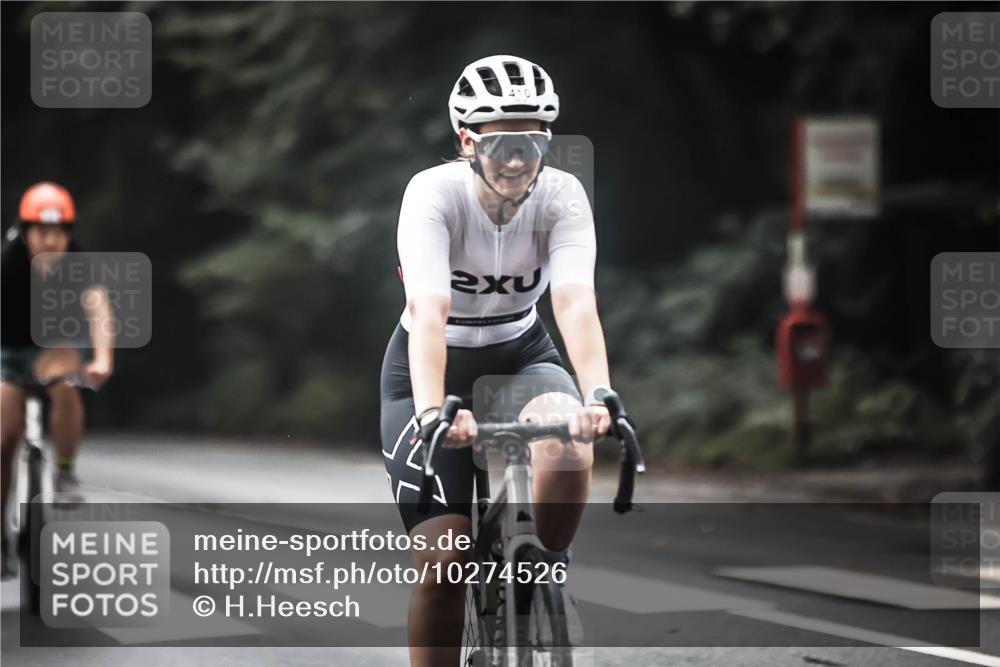 13.09.2026 - Stadtparktriathlon H.Heesch http://msf.ph/oto/10274526 13.09.2026 10:29:52 Radfahren 223, 237, 298, 353, 410, 462 meine-sportfotos.de