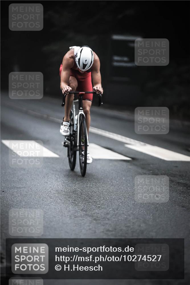 13.09.2026 - Stadtparktriathlon H.Heesch http://msf.ph/oto/10274527 13.09.2026 09:03:31 Radfahren 3, 90, 95 meine-sportfotos.de