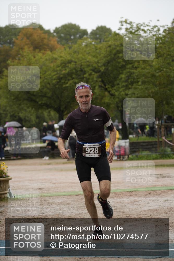 13.09.2026 - Stadtparktriathlon Patografie http://msf.ph/oto/10274577 13.09.2026 13:01:57 Ziel 928, 983 meine-sportfotos.de