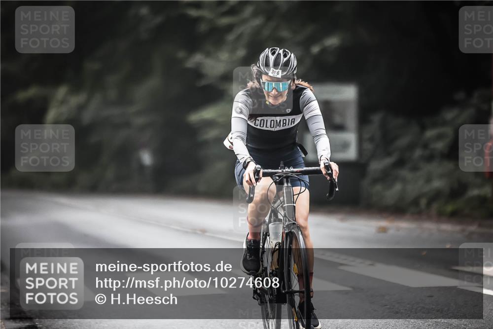 13.09.2026 - Stadtparktriathlon H.Heesch http://msf.ph/oto/10274608 13.09.2026 10:30:07 Radfahren 386, 449 meine-sportfotos.de