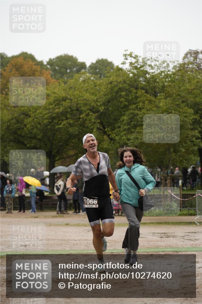 13.09.2026 - Stadtparktriathlon Patografie http://msf.ph/oto/10274620 13.09.2026 13:02:17 Ziel 1066 meine-sportfotos.de