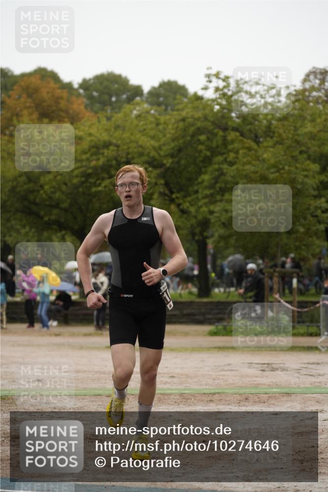 13.09.2026 - Stadtparktriathlon Patografie http://msf.ph/oto/10274646 13.09.2026 13:03:03 Ziel 998, 1057 meine-sportfotos.de