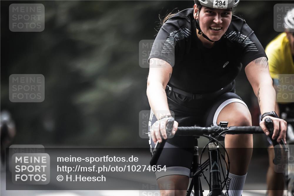 13.09.2026 - Stadtparktriathlon H.Heesch http://msf.ph/oto/10274654 13.09.2026 10:30:15 Radfahren 268, 294, 299, 303 meine-sportfotos.de