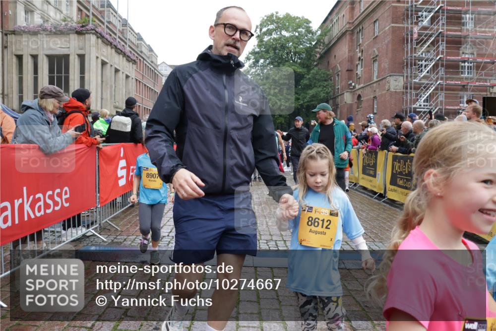 13.09.2026 - Kiel Lauf Yannick Fuchs http://msf.ph/oto/10274667 13.09.2026 08:37:02 Ziel 82, 581, 873, 910, 1283, 2552, 3495, 3815, 5096, 5275, 6259, 6440, 6817, 6936, 7784, 7838, 8070, 8184, 8211, 8243, 8471, 8650, 8653, 9028, 9233, 9762, 11206, 11563, 11800, 12087, 12317, 516, 874, 1031, 1128, 1407, 1470, 1727, 1808, 2464, 2581, 3088, 3098, 3246, 3651, 3809, 3868, 3887, 4697, 5667, 6145, 6308, 6357, 6452, 6469, 6470, 6474, 6475, 6479, 6813, 6983, 7059, 7153, 7633, 8662, 8771, 8995, 9251, 9591, 9958, 1055, 2229, 4018, 4705, 5617, 7146, 7176 meine-sportfotos.de