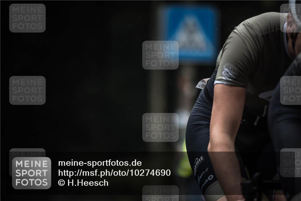 13.09.2026 - Stadtparktriathlon H.Heesch http://msf.ph/oto/10274690 13.09.2026 09:04:03 Radfahren 80 meine-sportfotos.de