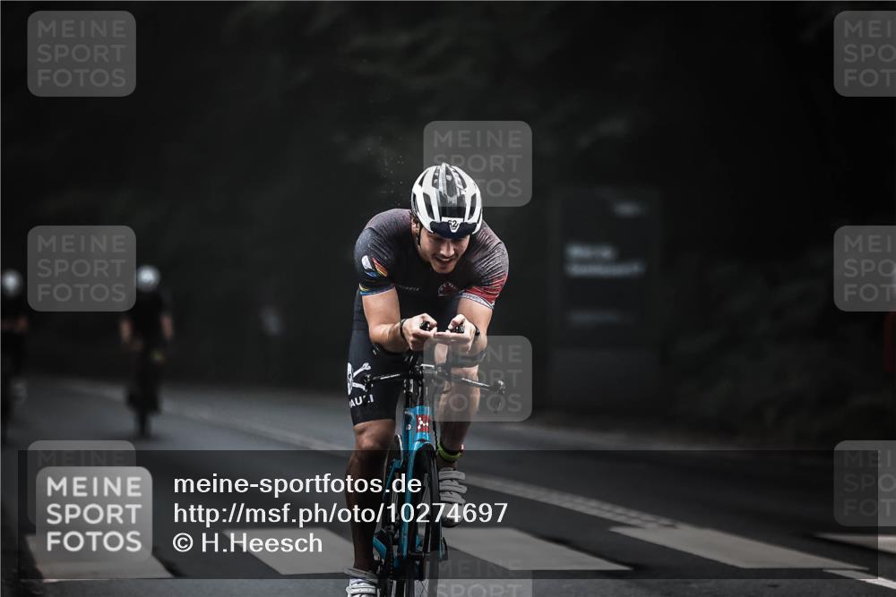 13.09.2026 - Stadtparktriathlon H.Heesch http://msf.ph/oto/10274697 13.09.2026 09:04:10 Radfahren 62, 98, 103 meine-sportfotos.de
