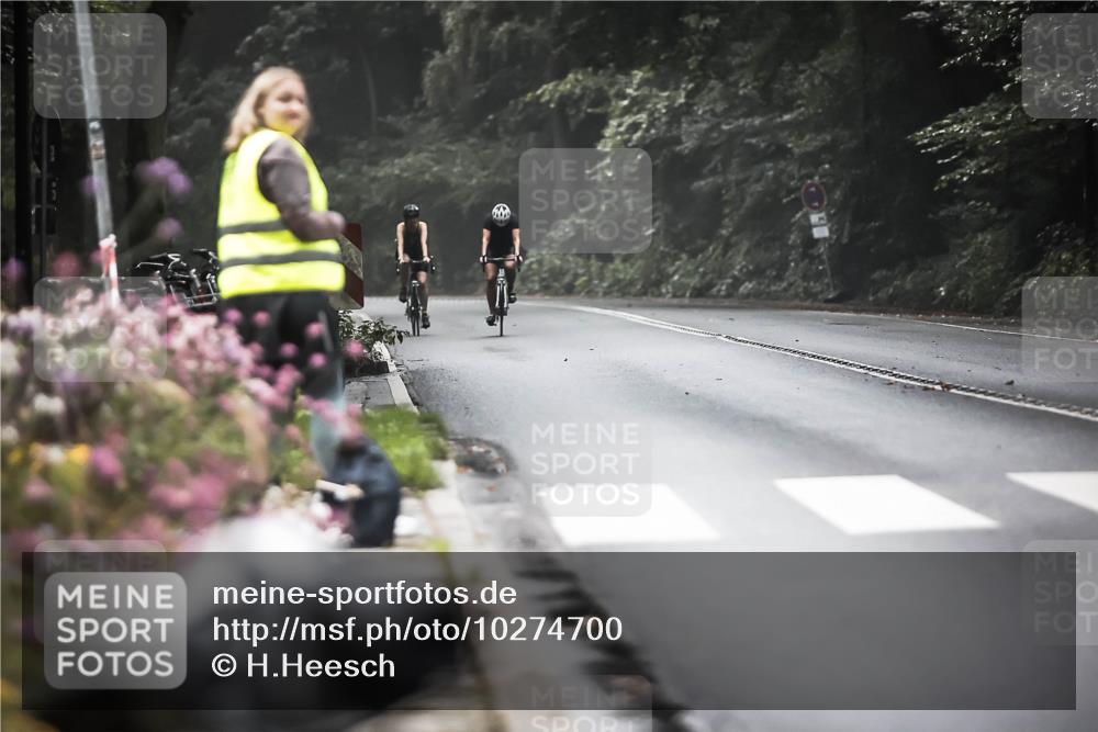 13.09.2026 - Stadtparktriathlon H.Heesch http://msf.ph/oto/10274700 13.09.2026 10:30:26 Radfahren 276, 303, 464 meine-sportfotos.de