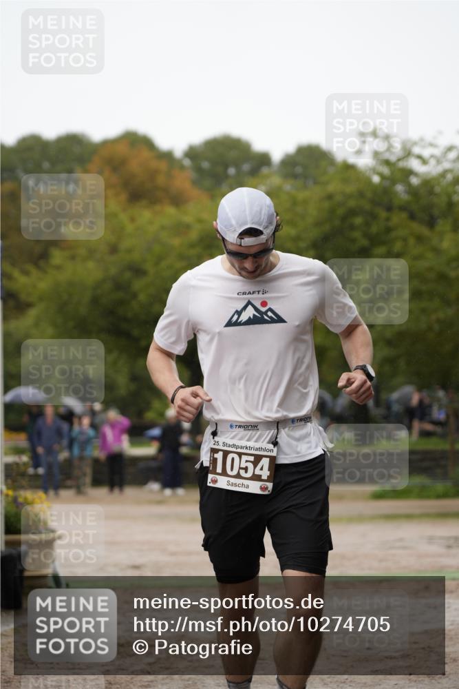 13.09.2026 - Stadtparktriathlon Patografie http://msf.ph/oto/10274705 13.09.2026 13:03:33 Ziel 960, 1054 meine-sportfotos.de