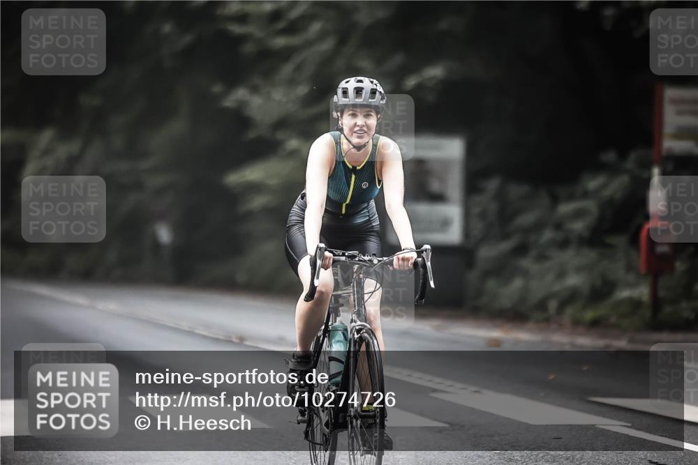 13.09.2026 - Stadtparktriathlon H.Heesch http://msf.ph/oto/10274726 13.09.2026 10:30:34 Radfahren 363, 413 meine-sportfotos.de