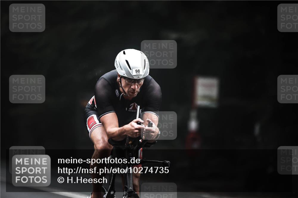 13.09.2026 - Stadtparktriathlon H.Heesch http://msf.ph/oto/10274735 13.09.2026 09:04:14 Radfahren 62, 98, 103 meine-sportfotos.de