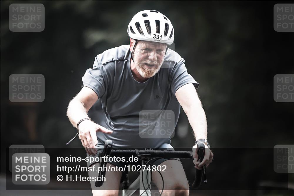 13.09.2026 - Stadtparktriathlon H.Heesch http://msf.ph/oto/10274802 13.09.2026 10:30:51 Radfahren 324, 331, 357, 422, 428, 457 meine-sportfotos.de