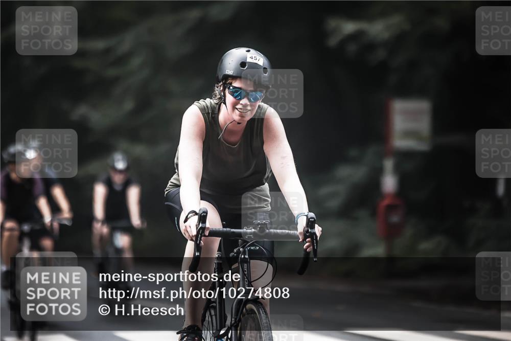 13.09.2026 - Stadtparktriathlon H.Heesch http://msf.ph/oto/10274808 13.09.2026 10:30:55 Radfahren 307, 331, 357, 422, 428, 457 meine-sportfotos.de