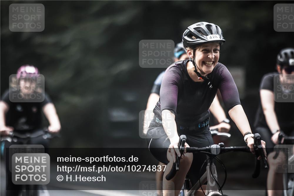 13.09.2026 - Stadtparktriathlon H.Heesch http://msf.ph/oto/10274837 13.09.2026 10:30:57 Radfahren 307, 331, 357, 422, 428, 457 meine-sportfotos.de