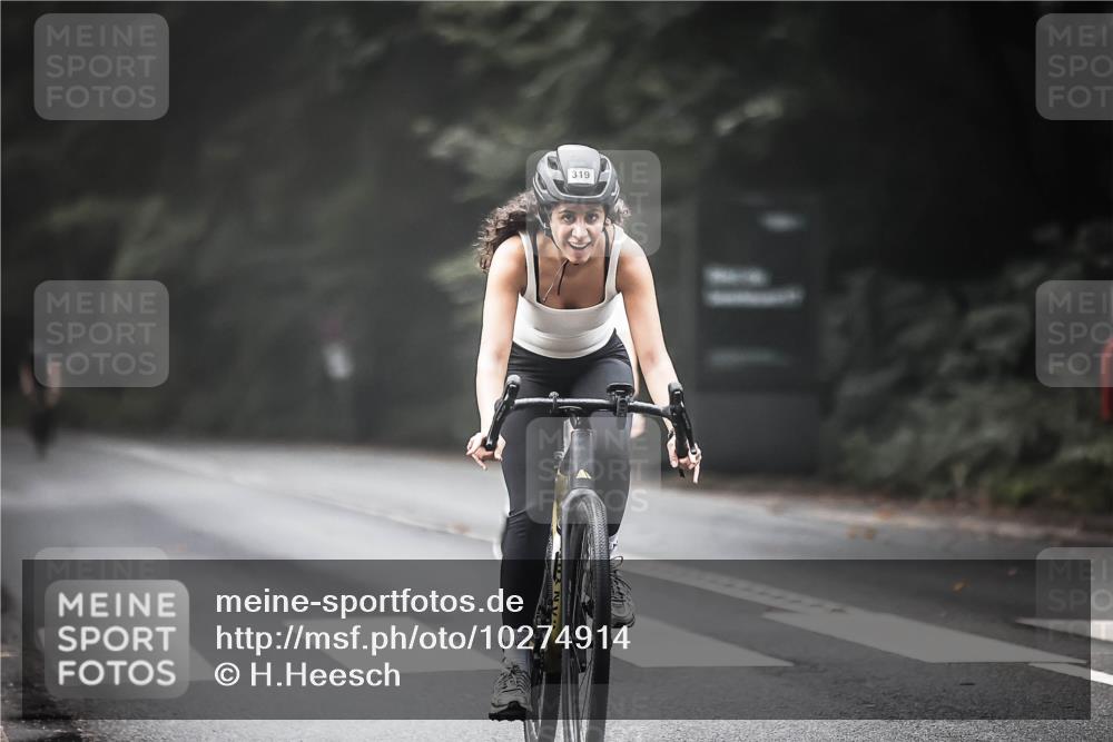 13.09.2026 - Stadtparktriathlon H.Heesch http://msf.ph/oto/10274914 13.09.2026 10:31:26 Radfahren 246, 319 meine-sportfotos.de