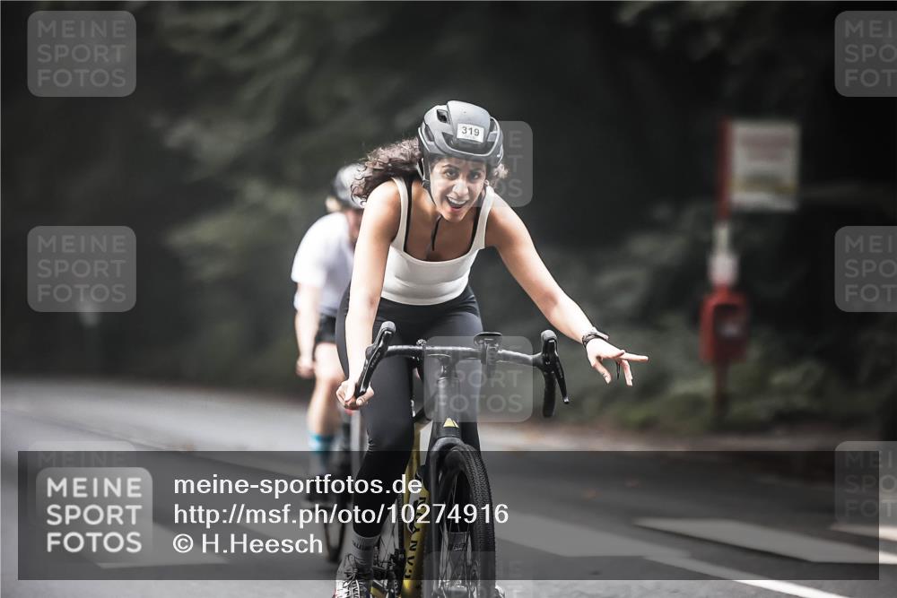13.09.2026 - Stadtparktriathlon H.Heesch http://msf.ph/oto/10274916 13.09.2026 10:31:26 Radfahren 246, 319 meine-sportfotos.de
