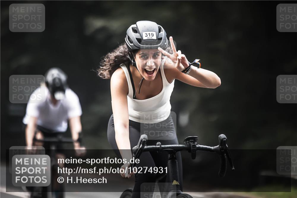 13.09.2026 - Stadtparktriathlon H.Heesch http://msf.ph/oto/10274931 13.09.2026 10:31:27 Radfahren 246, 319 meine-sportfotos.de