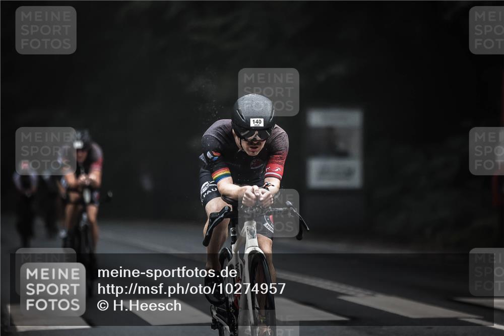 13.09.2026 - Stadtparktriathlon H.Heesch http://msf.ph/oto/10274957 13.09.2026 09:04:56 Radfahren 11, 12, 21, 26, 44, 91, 134, 139, 140, 148 meine-sportfotos.de