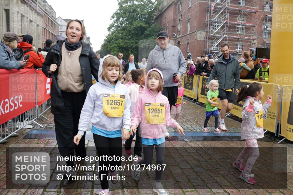 13.09.2026 - Kiel Lauf Yannick Fuchs http://msf.ph/oto/10274967 13.09.2026 08:37:18 Ziel 751, 1055, 2229, 2567, 3252, 4018, 4705, 5288, 5617, 5722, 6272, 6358, 7146, 7176, 7183, 7184, 8258, 8612, 8907, 9303, 9422, 9586, 10221, 10714, 10800, 11236, 11487, 11806, 12469, 82, 581, 873, 910, 1031, 1128, 1283, 1470, 1808, 2552, 2581, 3098, 3495, 3809, 3815, 3887, 4697, 5096, 5275, 5288, 5667, 6145, 6259, 6357, 6440, 6479, 6813, 6817, 6936, 7153, 7633, 7784, 7838, 8070, 8184, 8211, 8243, 8471, 8650, 8653, 8662, 8771, 9028, 9233, 9586, 9591, 9762, 9958, 11206, 11563 meine-sportfotos.de