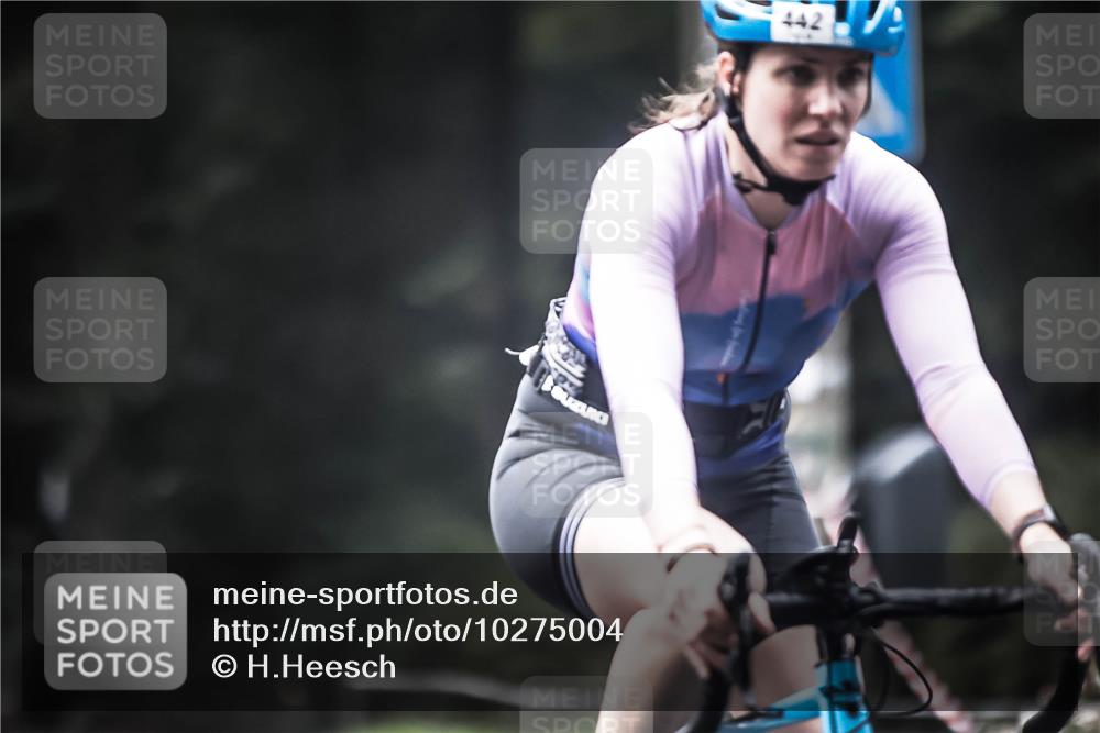 13.09.2026 - Stadtparktriathlon H.Heesch http://msf.ph/oto/10275004 13.09.2026 10:31:41 Radfahren 256, 302, 362, 401, 442 meine-sportfotos.de