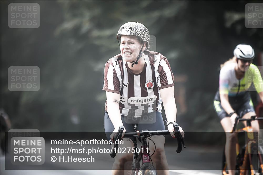 13.09.2026 - Stadtparktriathlon H.Heesch http://msf.ph/oto/10275011 13.09.2026 10:31:46 Radfahren 302, 332, 362, 442 meine-sportfotos.de