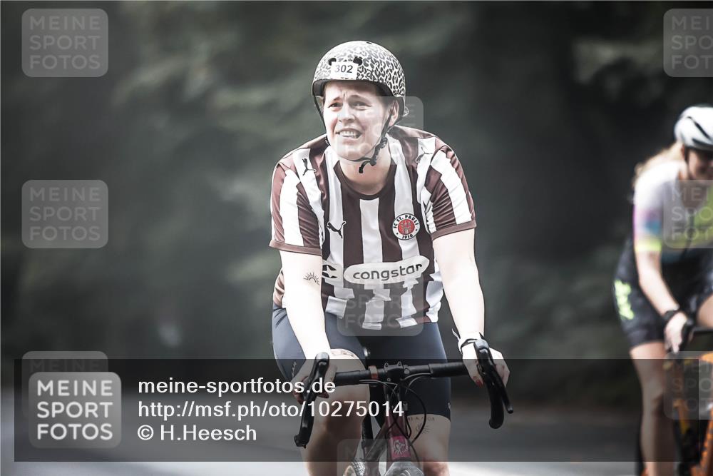13.09.2026 - Stadtparktriathlon H.Heesch http://msf.ph/oto/10275014 13.09.2026 10:31:46 Radfahren 302, 332, 362, 442 meine-sportfotos.de