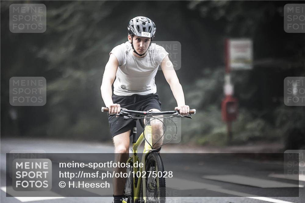 13.09.2026 - Stadtparktriathlon H.Heesch http://msf.ph/oto/10275028 13.09.2026 10:31:51 Radfahren 302, 332, 362, 366, 407 meine-sportfotos.de