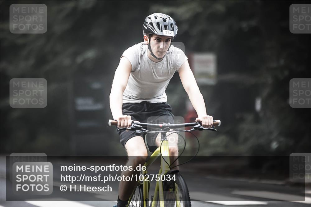 13.09.2026 - Stadtparktriathlon H.Heesch http://msf.ph/oto/10275034 13.09.2026 10:31:52 Radfahren 302, 332, 362, 366, 407 meine-sportfotos.de