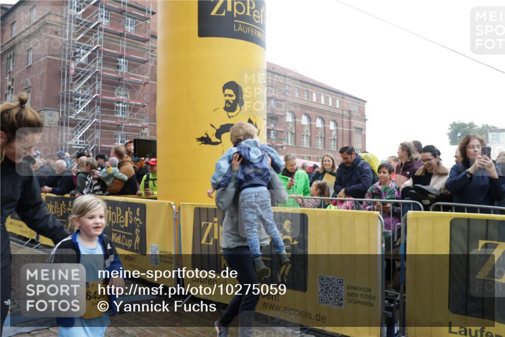 13.09.2026 - Kiel Lauf Yannick Fuchs http://msf.ph/oto/10275059 13.09.2026 08:37:27 Ziel 52, 751, 781, 1233, 2025, 2036, 2567, 3071, 3252, 3262, 4705, 5722, 6272, 6358, 6457, 6624, 7183, 7184, 10800, 11236, 11487, 12066, 12469, 12651, 12657, 12838, 82, 581, 873, 910, 1055, 1283, 2229, 2552, 3495, 3815, 4018, 4705, 5096, 5275, 5288, 5617, 6259, 6440, 6817, 6936, 7146, 7176, 7784, 7838, 8070, 8184, 8211, 8243, 8258, 8471, 8612, 8650, 8653, 8907, 9028, 9233, 9303, 9422, 9586, 9762, 10221, 10714, 11206, 11236, 11563, 11806, 1470 meine-sportfotos.de