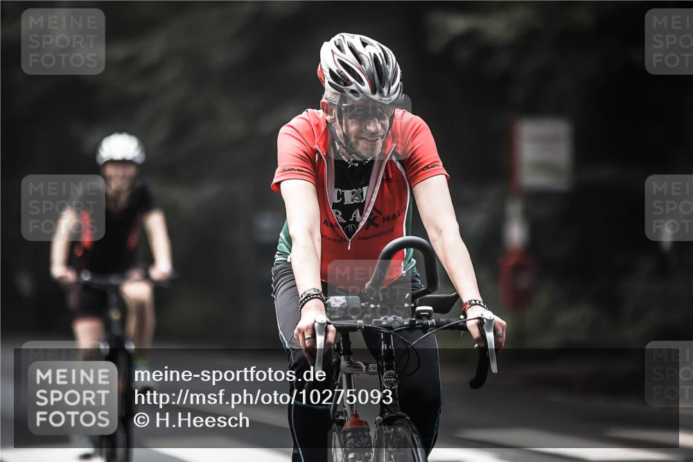 13.09.2026 - Stadtparktriathlon H.Heesch http://msf.ph/oto/10275093 13.09.2026 10:32:06 Radfahren 271, 371, 387 meine-sportfotos.de