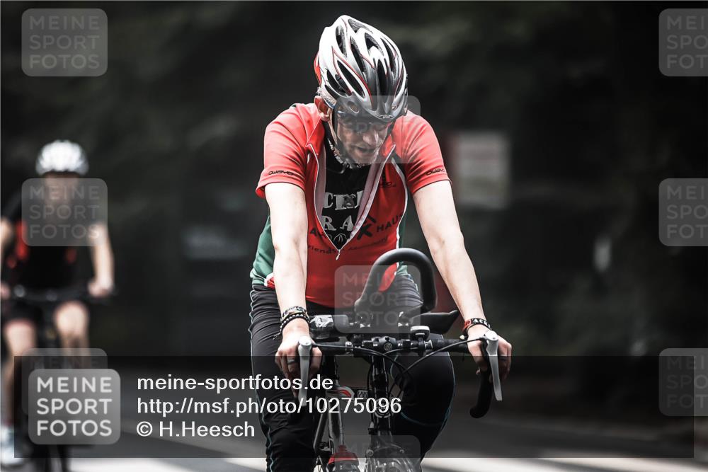 13.09.2026 - Stadtparktriathlon H.Heesch http://msf.ph/oto/10275096 13.09.2026 10:32:06 Radfahren 271, 371, 387 meine-sportfotos.de