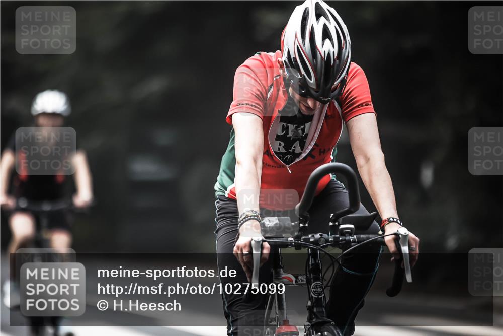 13.09.2026 - Stadtparktriathlon H.Heesch http://msf.ph/oto/10275099 13.09.2026 10:32:06 Radfahren 271, 371, 387 meine-sportfotos.de