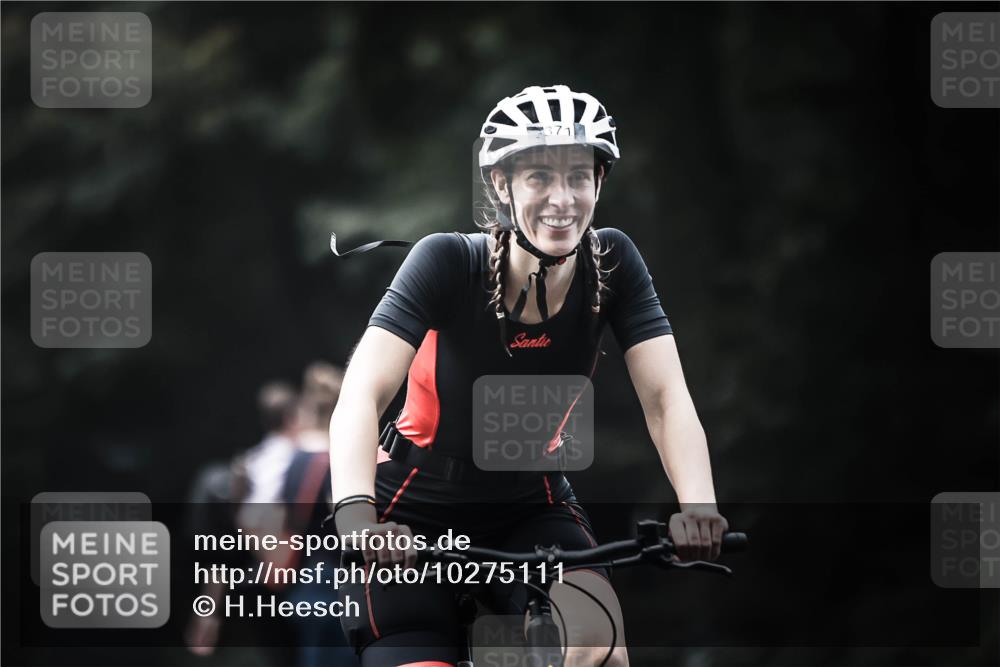 13.09.2026 - Stadtparktriathlon H.Heesch http://msf.ph/oto/10275111 13.09.2026 10:32:08 Radfahren 271, 371, 387 meine-sportfotos.de