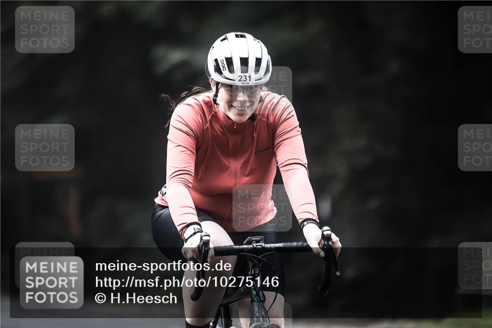 13.09.2026 - Stadtparktriathlon H.Heesch http://msf.ph/oto/10275146 13.09.2026 10:32:15 Radfahren 231, 387, 431 meine-sportfotos.de