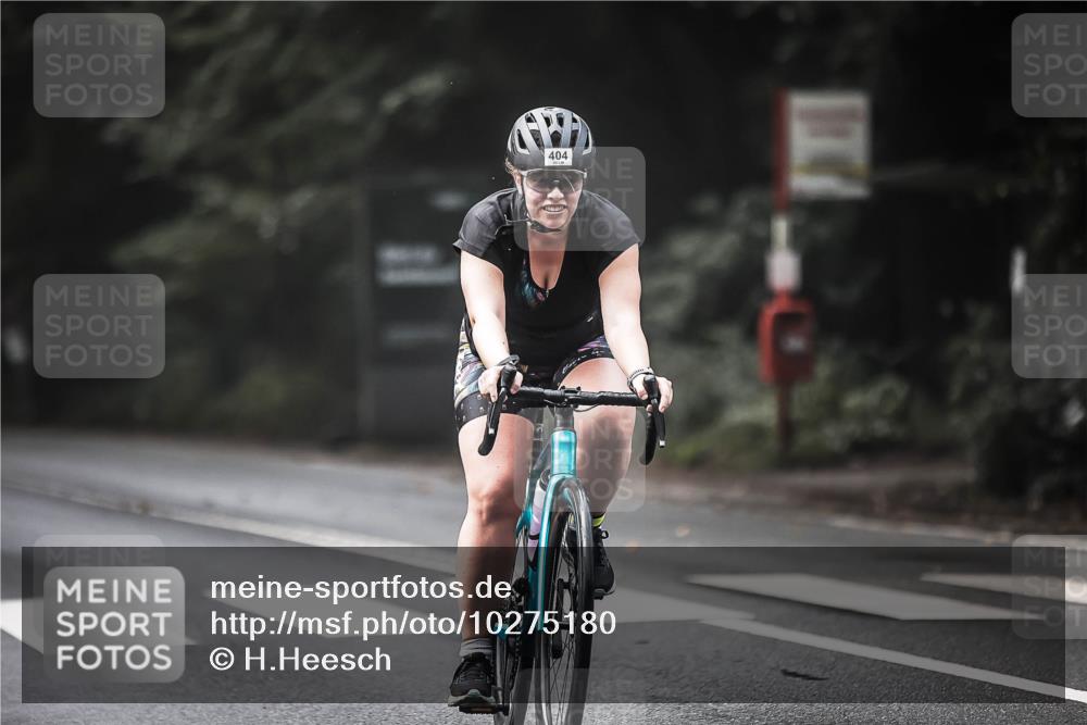 13.09.2026 - Stadtparktriathlon H.Heesch http://msf.ph/oto/10275180 13.09.2026 10:32:23 Radfahren 224, 295, 404, 431 meine-sportfotos.de
