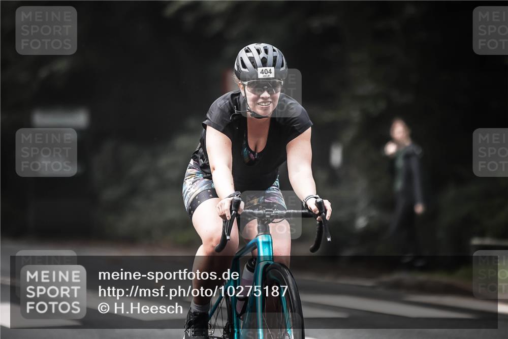 13.09.2026 - Stadtparktriathlon H.Heesch http://msf.ph/oto/10275187 13.09.2026 10:32:23 Radfahren 224, 295, 404, 431 meine-sportfotos.de