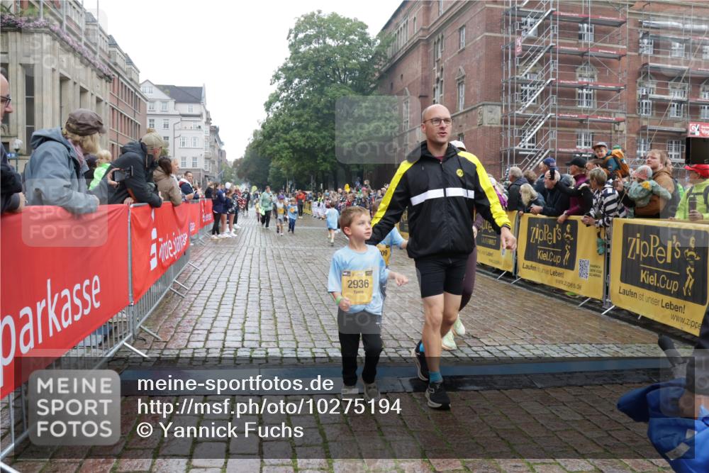 13.09.2026 - Kiel Lauf Yannick Fuchs http://msf.ph/oto/10275194 13.09.2026 08:37:39 Ziel 1212, 1214, 1221, 2036, 2858, 3071, 3262, 3521, 4379, 5186, 5290, 6149, 6457, 6458, 6624, 9941, 12470, 12651, 12657, 12838, 52, 82, 751, 781, 873, 910, 1055, 1233, 1283, 2025, 2229, 2567, 3252, 3815, 4018, 4705, 5288, 5617, 5722, 6272, 6358, 6440, 6624, 7146, 7176, 7183, 7184, 8184, 8258, 8612, 8907, 9303, 9422, 9586, 10221, 10714, 10800, 11206, 11236, 11487, 11806, 12066, 12469, 12651, 12657, 12838, 1807, 2936, 82, 873, 910, 1283, 3815, 6440 meine-sportfotos.de