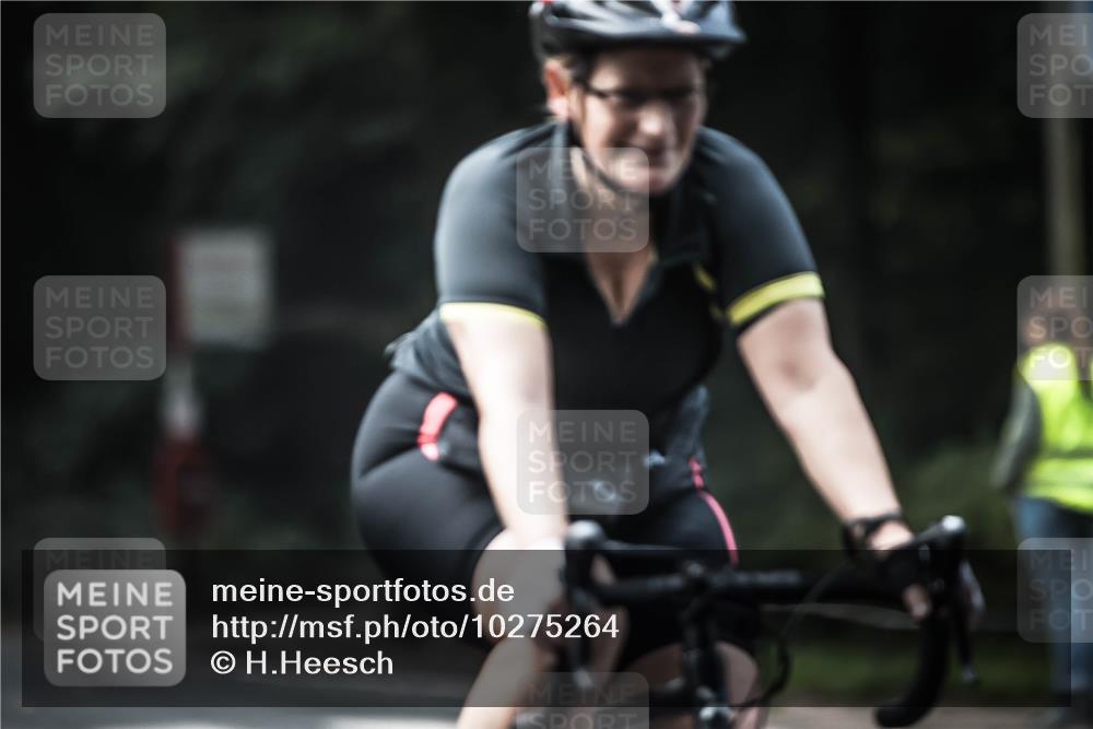 13.09.2026 - Stadtparktriathlon H.Heesch http://msf.ph/oto/10275264 13.09.2026 10:32:40 Radfahren 409, 456 meine-sportfotos.de