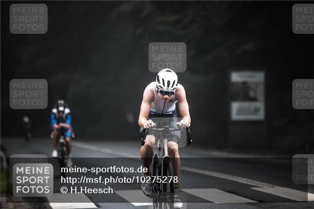 13.09.2026 - Stadtparktriathlon H.Heesch http://msf.ph/oto/10275278 13.09.2026 09:05:52 Radfahren 7, 40, 115, 121 meine-sportfotos.de