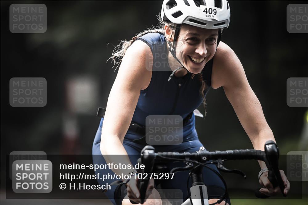 13.09.2026 - Stadtparktriathlon H.Heesch http://msf.ph/oto/10275297 13.09.2026 10:32:44 Radfahren 409, 456, 534 meine-sportfotos.de