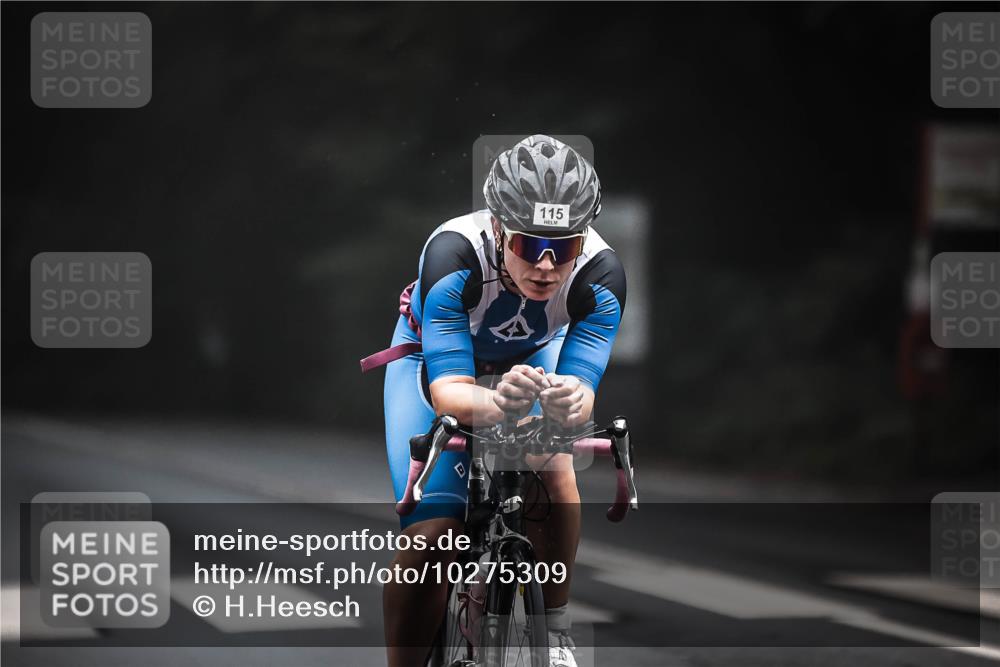 13.09.2026 - Stadtparktriathlon H.Heesch http://msf.ph/oto/10275309 13.09.2026 09:05:54 Radfahren 2, 7, 40, 115 meine-sportfotos.de