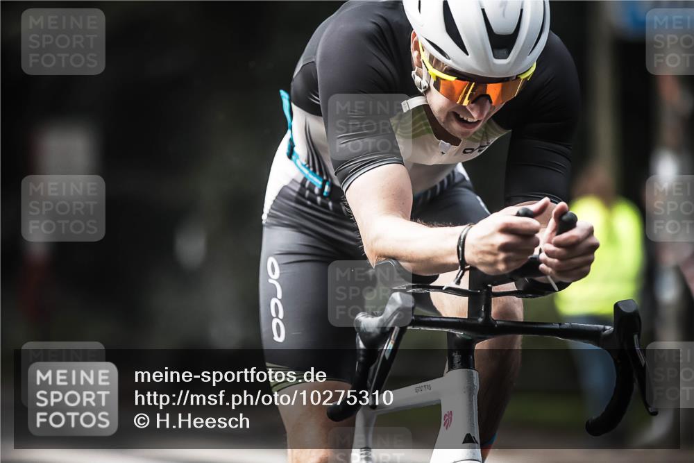 13.09.2026 - Stadtparktriathlon H.Heesch http://msf.ph/oto/10275310 13.09.2026 10:32:49 Radfahren 306, 409, 534 meine-sportfotos.de