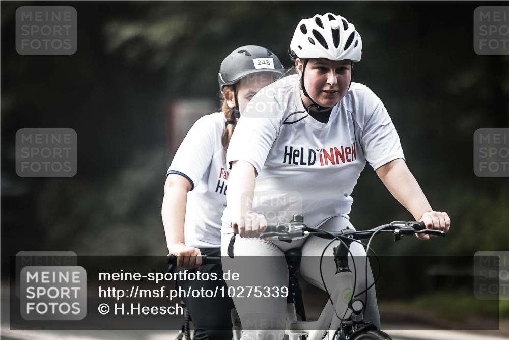 13.09.2026 - Stadtparktriathlon H.Heesch http://msf.ph/oto/10275339 13.09.2026 10:33:01 Radfahren 248, 306, 348 meine-sportfotos.de