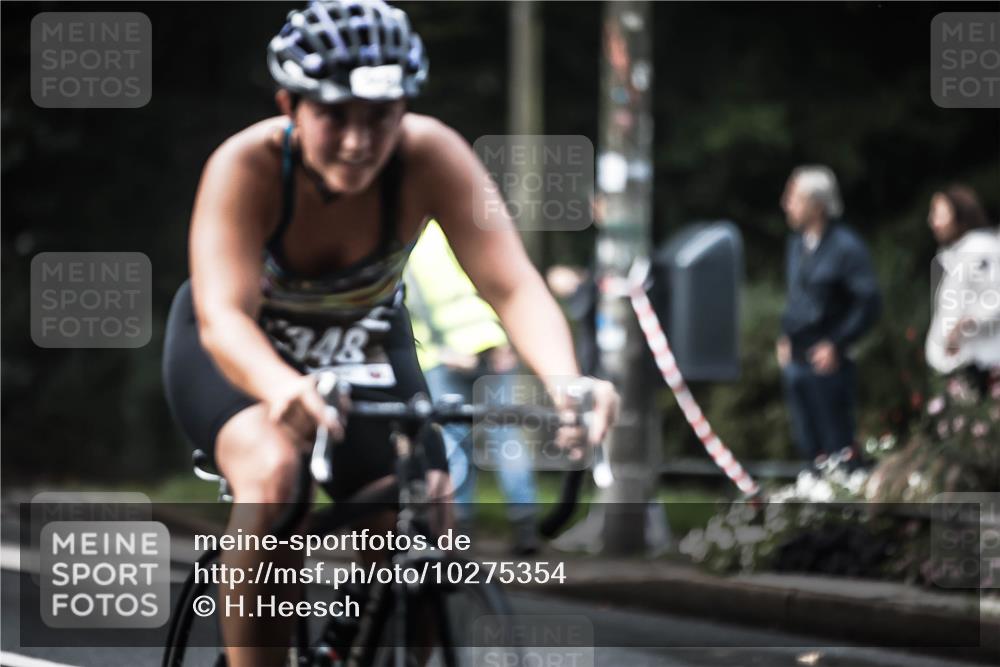 13.09.2026 - Stadtparktriathlon H.Heesch http://msf.ph/oto/10275354 13.09.2026 10:33:03 Radfahren 248, 348 meine-sportfotos.de