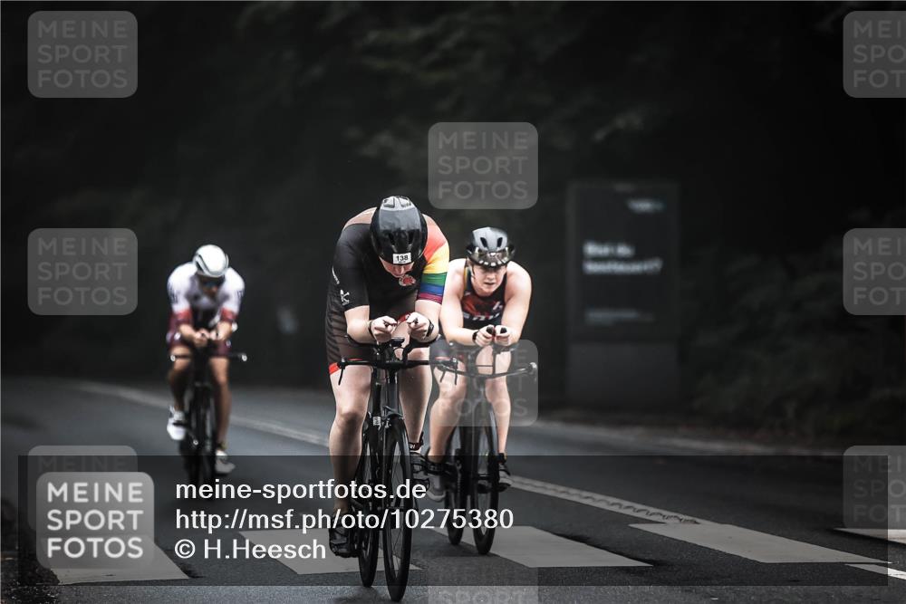 13.09.2026 - Stadtparktriathlon H.Heesch http://msf.ph/oto/10275380 13.09.2026 09:06:17 Radfahren 52, 129, 138, 175 meine-sportfotos.de