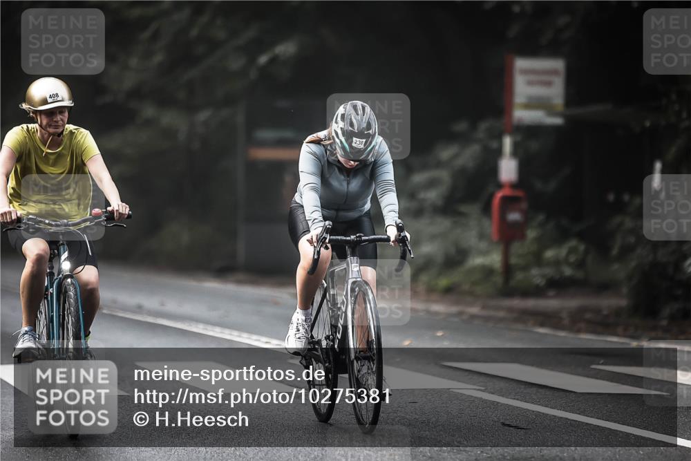 13.09.2026 - Stadtparktriathlon H.Heesch http://msf.ph/oto/10275381 13.09.2026 10:33:12 Radfahren 230, 408, 416, 509 meine-sportfotos.de