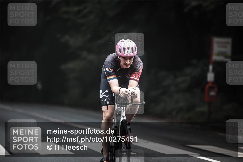 13.09.2026 - Stadtparktriathlon H.Heesch http://msf.ph/oto/10275451 13.09.2026 09:06:42 Radfahren 25, 41, 76, 102, 114, 141 meine-sportfotos.de