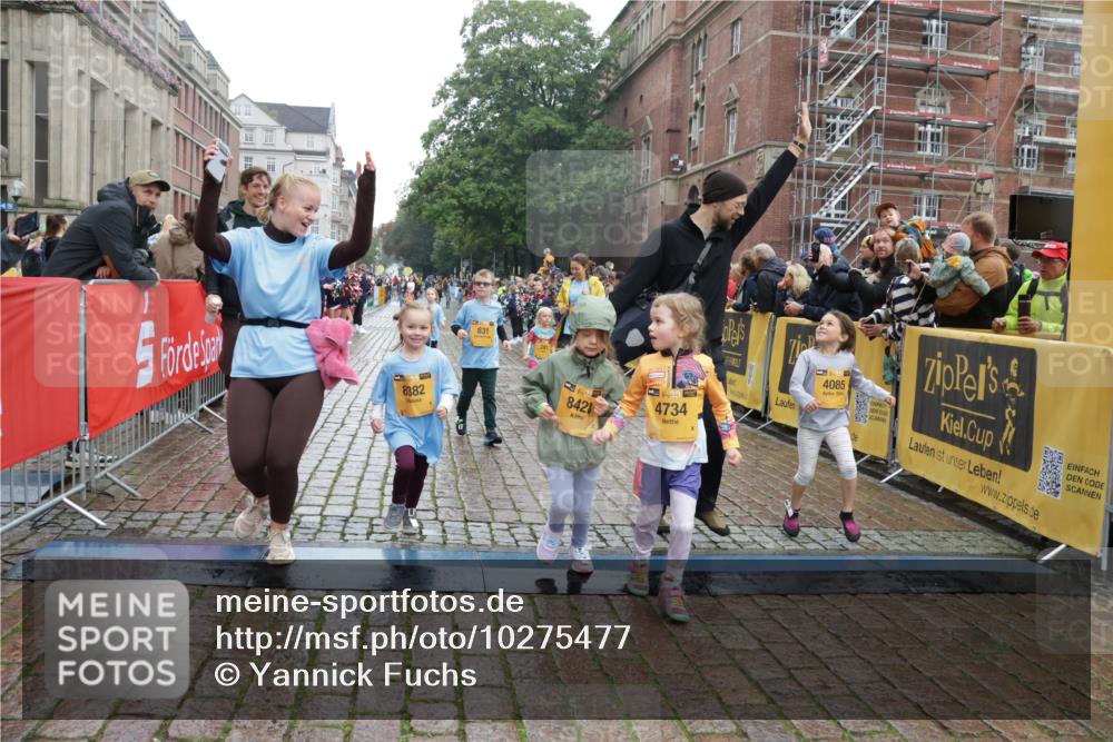 13.09.2026 - Kiel Lauf Yannick Fuchs http://msf.ph/oto/10275477 13.09.2026 08:37:58 Ziel 236, 278, 1807, 2936, 4490, 5709, 5887, 7283, 7477, 10478, 11412, 11899, 52, 236, 593, 781, 1212, 1214, 1221, 1233, 1621, 2025, 2036, 2858, 3071, 3262, 3521, 4379, 5186, 5199, 5290, 5887, 6149, 6457, 6458, 6624, 7283, 7612, 9887, 9941, 12066, 12469, 12470, 12651, 12657, 12838, 281, 4085, 4734, 8382, 8428, 9791, 9921, 11810, 12581, 751, 781, 1233, 2025, 2567, 3252, 4705, 5722, 6272, 6358, 7183, 7184, 10800, 11236, 12469 meine-sportfotos.de
