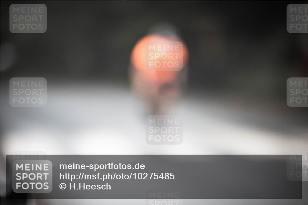 13.09.2026 - Stadtparktriathlon H.Heesch http://msf.ph/oto/10275485 13.09.2026 10:33:36 Radfahren 395, 563 meine-sportfotos.de